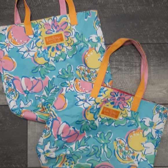 Lilly Pulitzer Estee Lauder tote bag - Picture 1 of 2